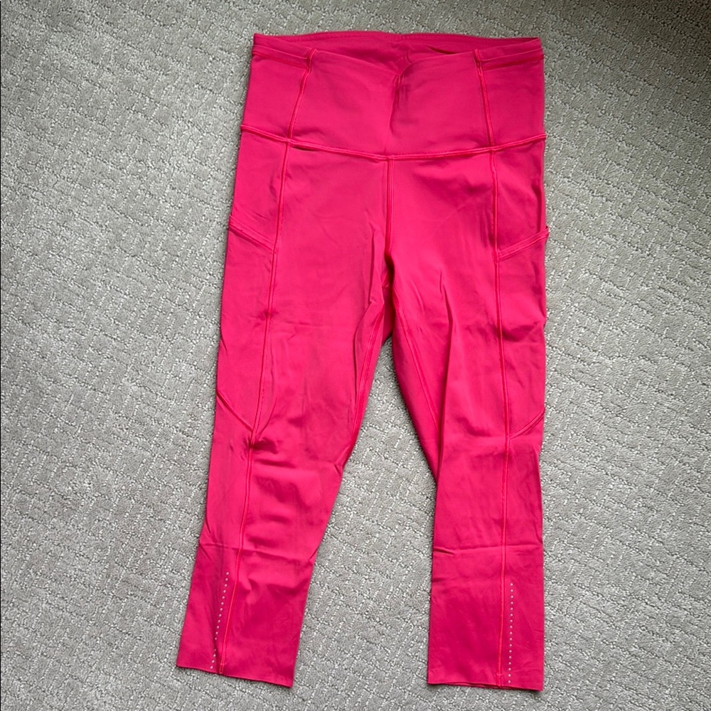 Lululemon Fast and Free HR Crop 19” size 6